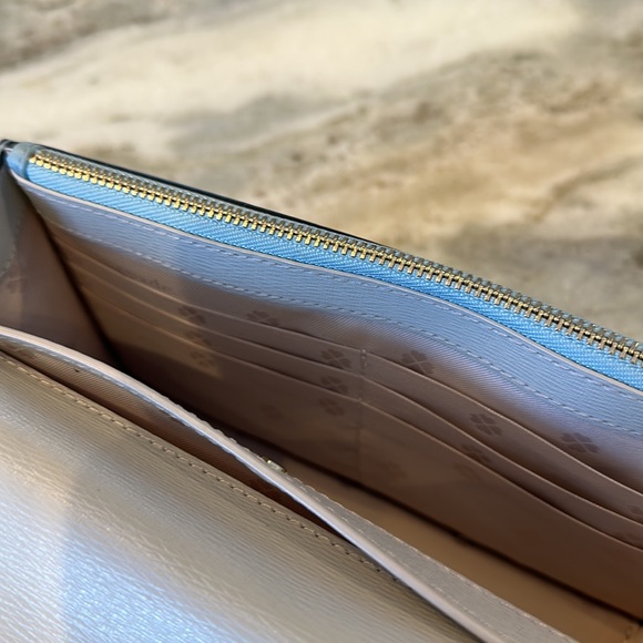 NWT Kate Spade Pebble Leather Crossbody - Picture 15 of 16